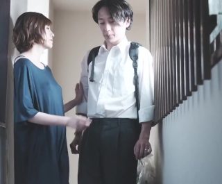 Gạ gẫm anh hàng xóm đã có vợ